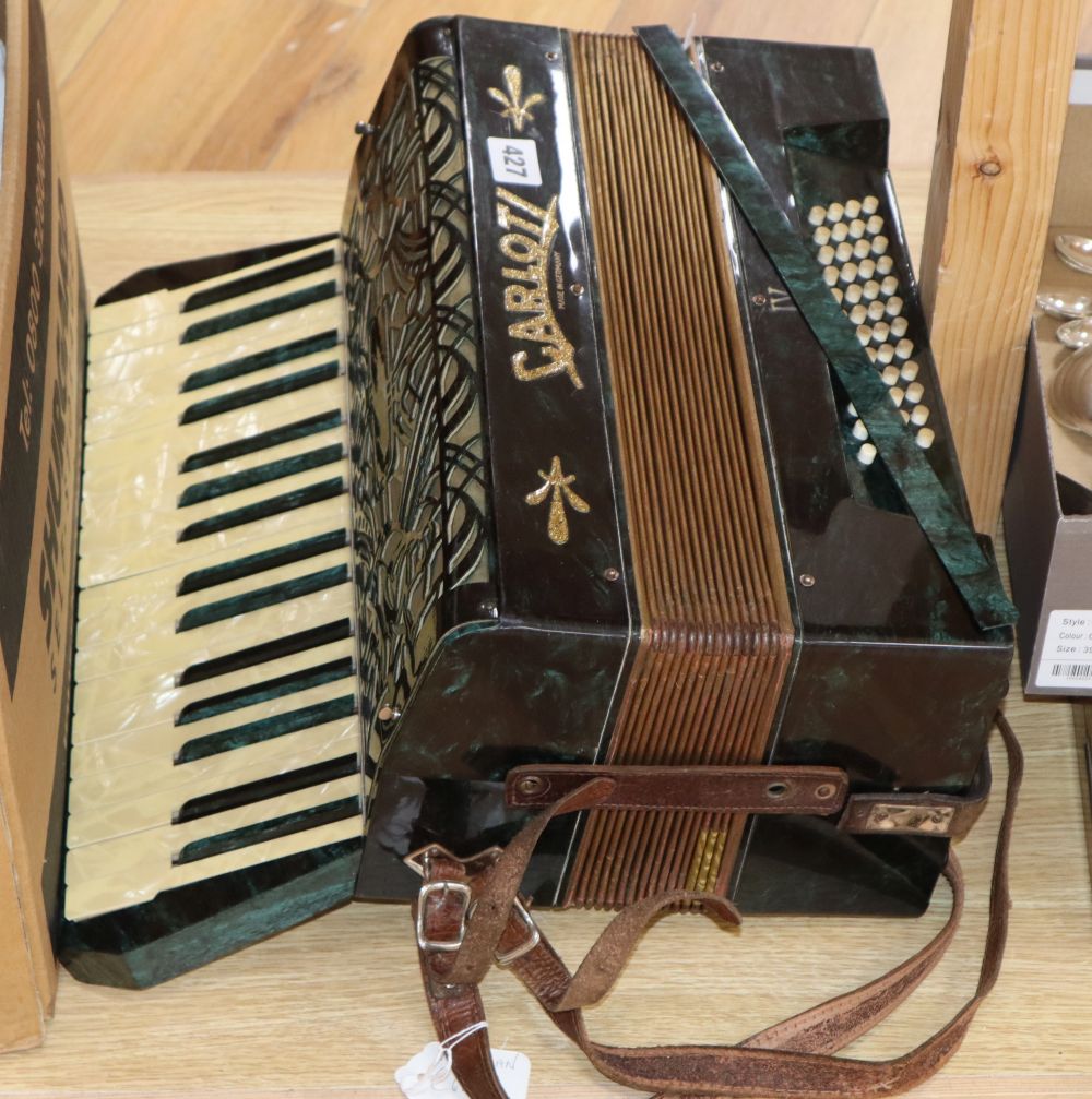 A Garloti, Made in Germany, accordian